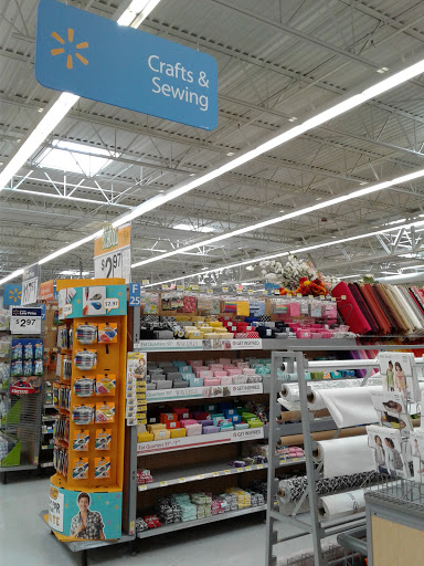 Department Store «Walmart Supercenter», reviews and photos, 2001 W Maple Rd, Troy, MI 48084, USA