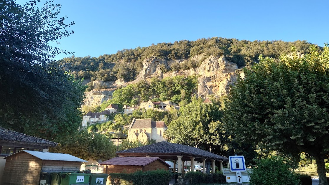Aire Communale - La Roque Gageac à La Roque-Gageac (Dordogne 24)
