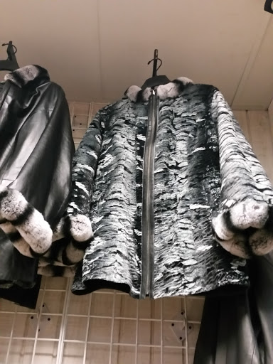 Leather Coats Store «SUNSET LEATHER», reviews and photos, 101 Airport Rd, Hartford, CT 06114, USA