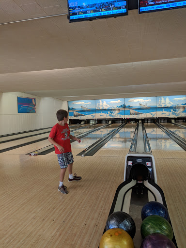 Bowling Alley «Lakeshore Lanes», reviews and photos, 31025 Jefferson Ave, St Clair Shores, MI 48082, USA