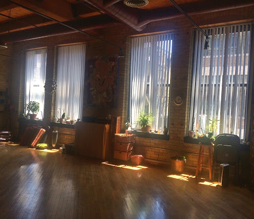 Yoga class centers in Milwaukee