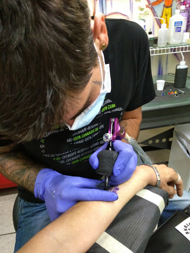 Tattoo Shop «Skin Lab Tattoo & Body Piercing», reviews and photos, 3422 S Mill Ave, Tempe, AZ 85282, USA