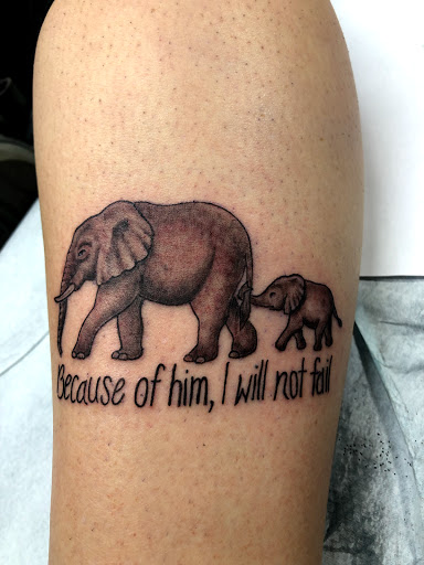 Tattoo Shop «Skin Gallery-Tattoos», reviews and photos, 37292 US-18, Prairie du Chien, WI 53821, USA