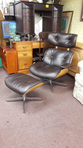 Used Furniture Store «Home Again Furniture Inc», reviews and photos, 1900 W Mississippi Ave, Denver, CO 80223, USA