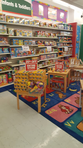 Educational Supply Store «Lakeshore Learning Store», reviews and photos, 969 Central Park Ave, Scarsdale, NY 10583, USA
