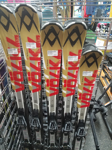 Sporting Goods Store «Play It Again Sports - Schaumburg , IL», reviews and photos, 1127 S Roselle Rd, Schaumburg, IL 60193, USA