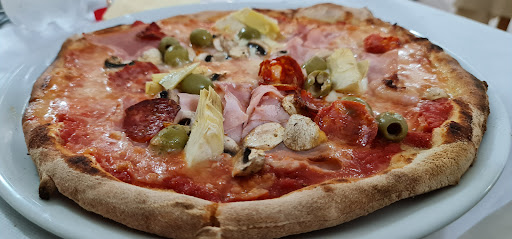 Bar pizzeria pucceria e stuzzicheria da aldo in Monteparano, Provincia di Taranto