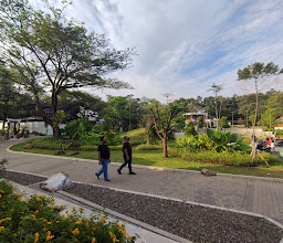 Taman Budaya Sentul City photo