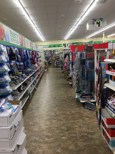Dollar Store «Dollar Tree», reviews and photos, 1041 Vine St, Healdsburg, CA 95448, USA