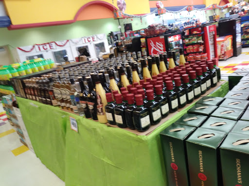 Shopping Mall «Ravenswood Shopping Center», reviews and photos, E Bayshore Rd, Palo Alto, CA 94303, USA