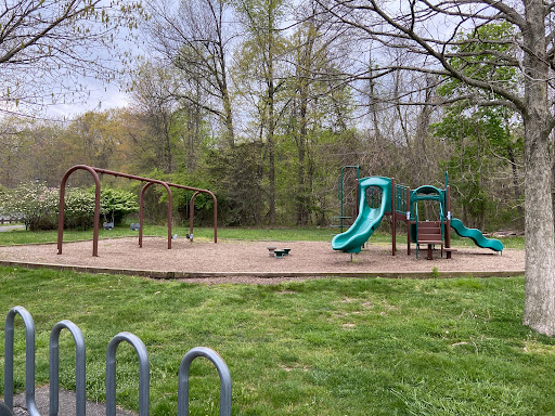 Park «Beech Woods Park», reviews and photos, 137 Beekman Rd, Kendall Park, NJ 08824, USA