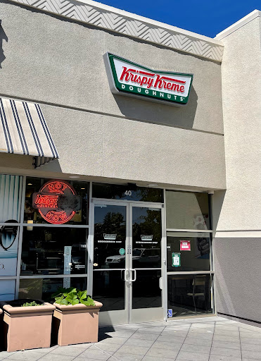 Bakery «Krispy Kreme Doughnuts», reviews and photos, 121 Curtner Ave #40, San Jose, CA 95125, USA