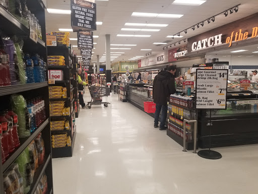 Grocery Store «ShopRite of Spotswood», reviews and photos, 380 Summerhill Rd, Spotswood, NJ 08884, USA