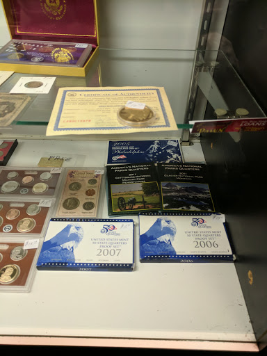 Pawn Shop «West Michigan Pawn», reviews and photos, 228 Washington Ave, Grand Haven, MI 49417, USA