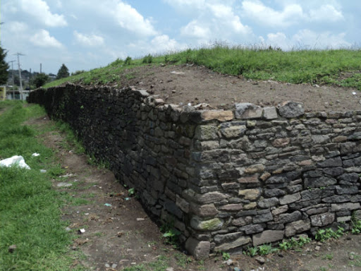 CAMPO ARQUEOLOGICO CALIXTLAHUACA