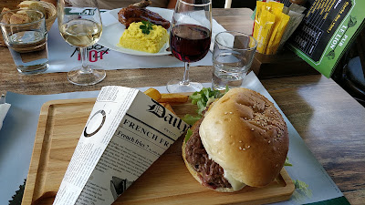 Pub Le Lion à Semur-en-Auxois