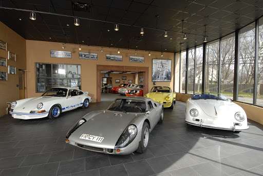 Auto Restoration Service «Autosport Designs, Inc./Lotus Motorcars Of long Island», reviews and photos, 203 W Hills Rd, Huntington Station, NY 11746, USA