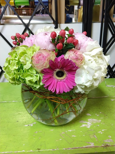 Florist «Tanglewood Flowers & Garden», reviews and photos, 5518 Dolores St, Houston, TX 77056, USA