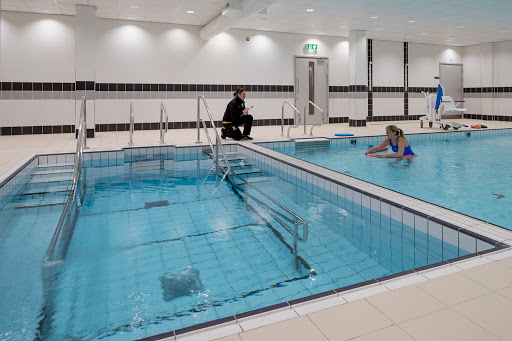 Swimming pool repair companies in Nottingham