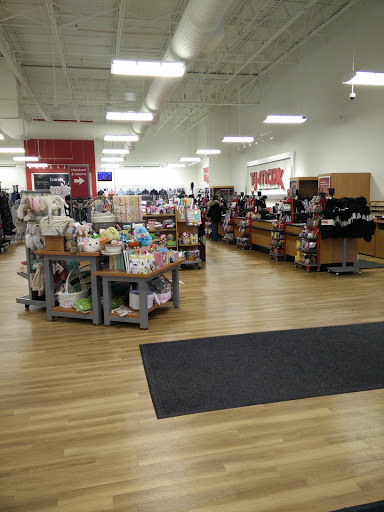 Department Store «T.J. Maxx», reviews and photos, 49 Skokie Blvd, Northbrook, IL 60062, USA