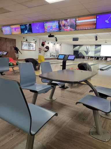 Bowling Alley «Fayetteville Fun Bowl», reviews and photos, 124 N 85th Pkwy, Fayetteville, GA 30214, USA