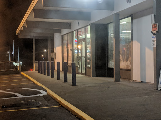 Sporting Goods Store «Big 5 Sporting Goods», reviews and photos, 116 SW Coast Hwy, Newport, OR 97365, USA