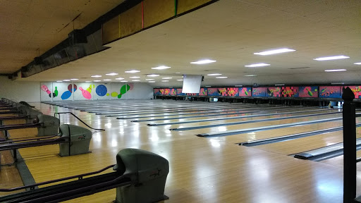 Bowling Alley «Classic Bowl», reviews and photos, 1867 N Circle Dr, Colorado Springs, CO 80909, USA