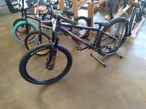 Bicycle Store «Santiam Bicycle», reviews and photos, 388 Commercial St NE, Salem, OR 97301, USA