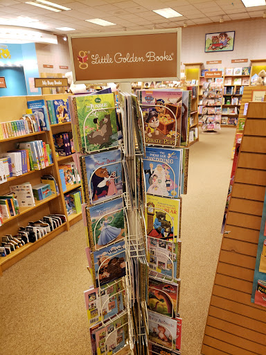 Book Store «Barnes & Noble», reviews and photos, 1156 US-46, Woodland Park, NJ 07424, USA