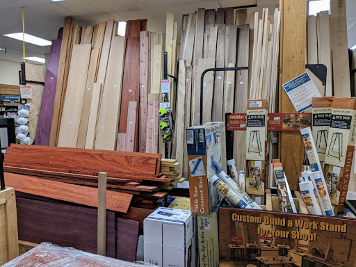 Woodworking Supply Store «Rockler Woodworking and Hardware - Tukwila», reviews and photos, 345 Tukwila Pkwy, Tukwila, WA 98188, USA