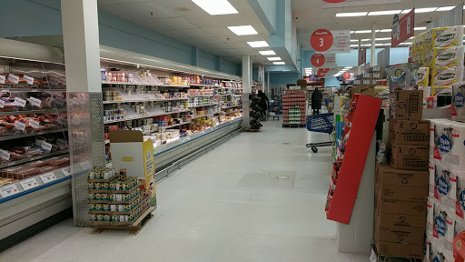 Grocery Store «Price Rite of Cranston», reviews and photos, 1415 Elmwood Ave, Cranston, RI 02910, USA