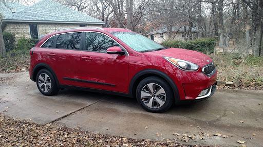 Car Dealer «Huffines Kia Corinth», reviews and photos, 5150 S Interstate 35 E, Denton, TX 76210, USA