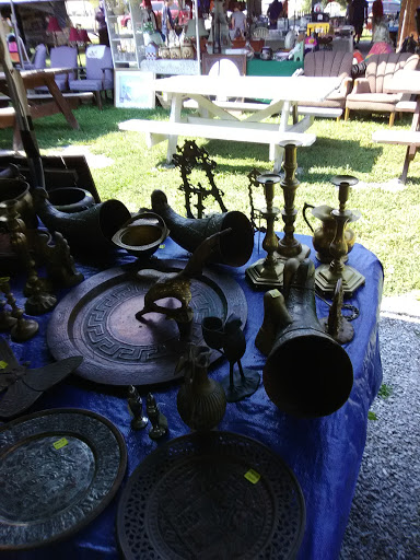 Flea Market «Olde Tyme Flea Market», reviews and photos, 5400 State Rd 46, Nashville, IN 47448, USA