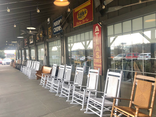 American Restaurant «Cracker Barrel Old Country Store», reviews and photos, 796 Business Park Dr, Prattville, AL 36066, USA