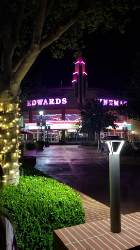 Movie Theater «Edwards Bakersfield Stadium 14», reviews and photos, 9000 Ming Ave, Bakersfield, CA 93311, USA