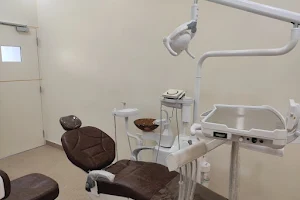 Dr. Sakshi's Dentistree image