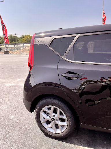 Kia Dealer «Outten Kia», reviews and photos, 900 S Fourth St, Hamburg, PA 19526, USA