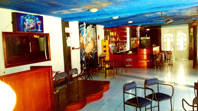 Opiniones de bar discoteca zeus club en Pelileo - Discoteca