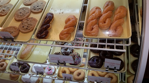 Donut Shop «Tato-Nut Donut Shop», reviews and photos, 1114 Government St, Ocean Springs, MS 39564, USA