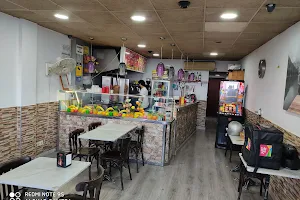 Pizzeria De La Riba image