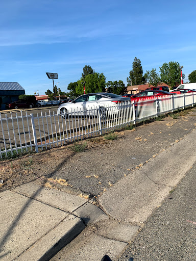 Nissan of Yuba City image