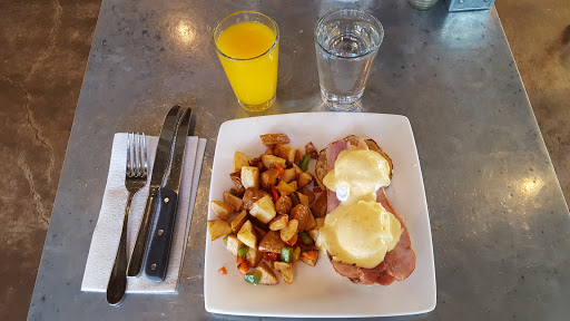 Grocery Store «Woodlands Market», reviews and photos, 735 College Ave, Kentfield, CA 94904, USA