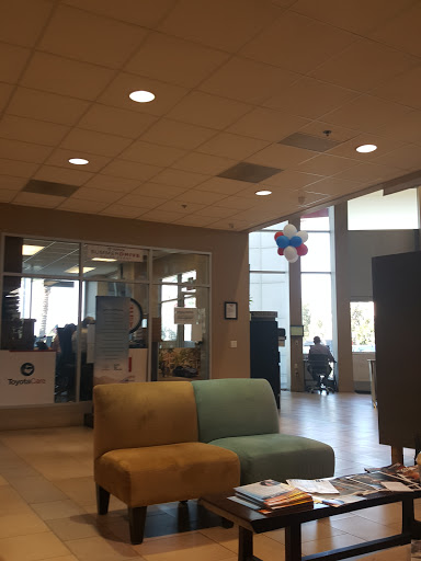 Toyota Dealer «Toyota of Huntington Beach», reviews and photos, 18881 Beach Blvd, Huntington Beach, CA 92648, USA