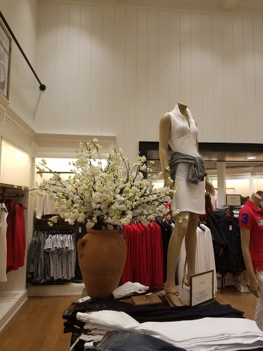 Clothing Store «Polo Ralph Lauren Factory Store», reviews and photos, 8200 Vineland Ave #500, Orlando, FL 32821, USA
