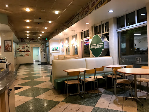 Bakery «Krispy Kreme Doughnuts», reviews and photos, 6210 E Lake Sammamish Pkwy SE, Issaquah, WA 98029, USA