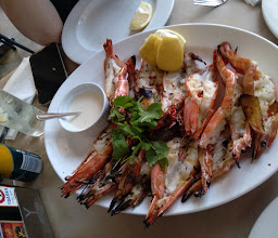 Mano's photo