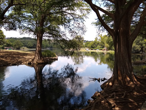 Public Golf Course «Landa Park Golf Course at Comal Springs», reviews and photos, 180 Golf Course Rd, New Braunfels, TX 78130, USA