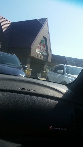 Grocery Store «Riverside Market», reviews and photos, 10236 Vienna Rd, Montrose, MI 48457, USA