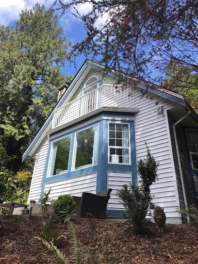 Blue Hart Cottage - Vacation Rental, Roberts Creek