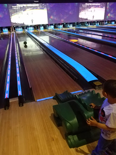 Bowling Alley «AMF College Park Lanes», reviews and photos, 9021 Baltimore Ave, College Park, MD 20740, USA